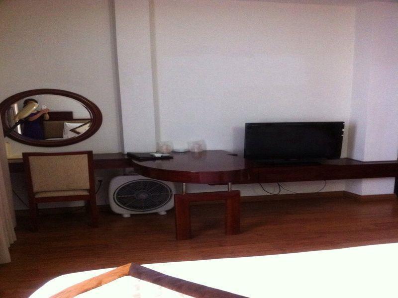 Long Anh Hotel Da Nang Esterno foto